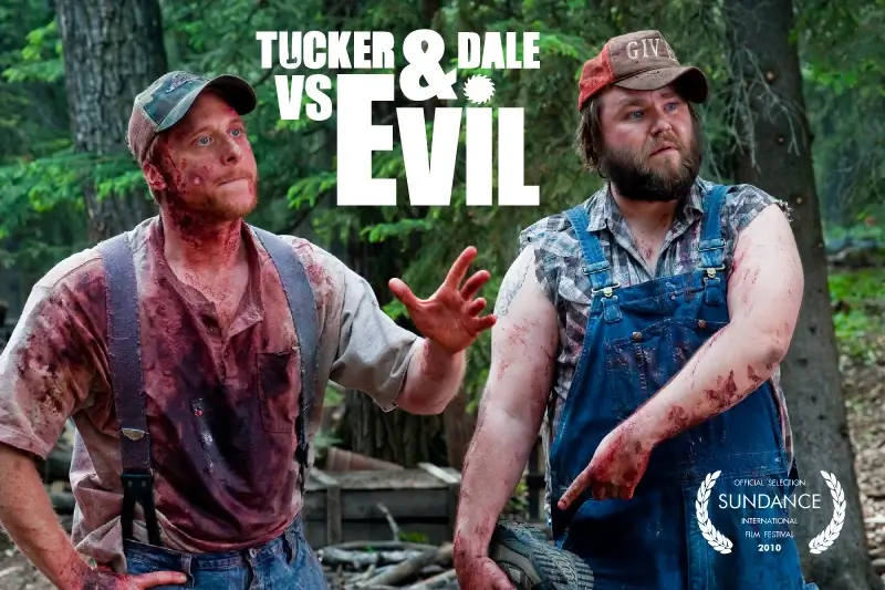 Cena do filme Tucker a Dale contra o mal, mostrando os personagens Tucker e Dale. Post 4 Dicas de Filmes de Comédia