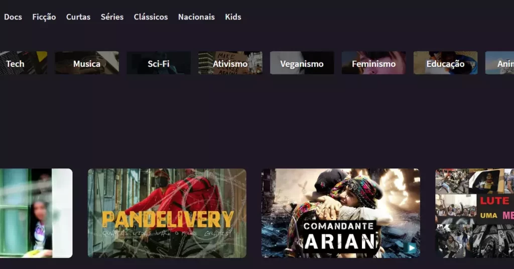 Tela do serviço Libreflix com menu e opções de filmes. Post Top Streamings Grátis em 2024.